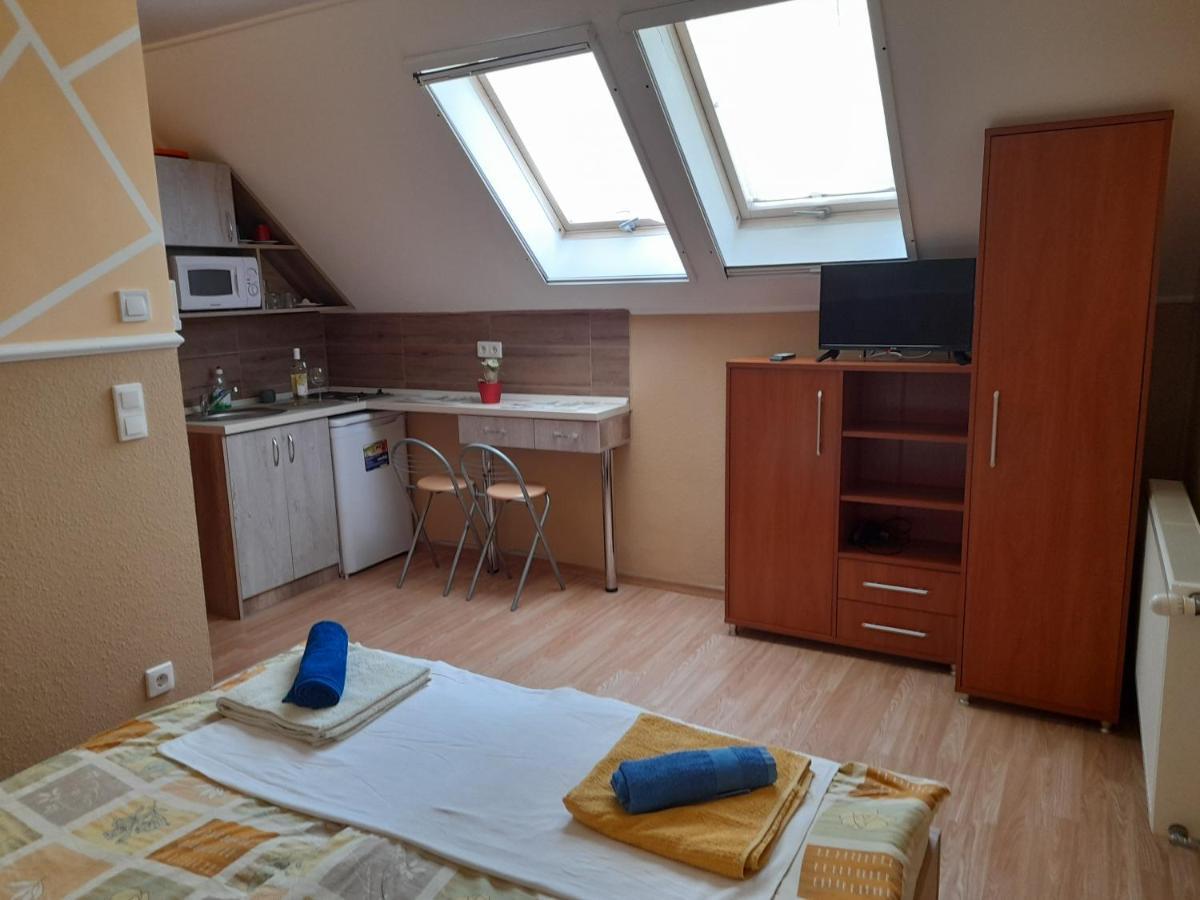Andrea Apartman Hajdúszoboszló Eksteriør billede